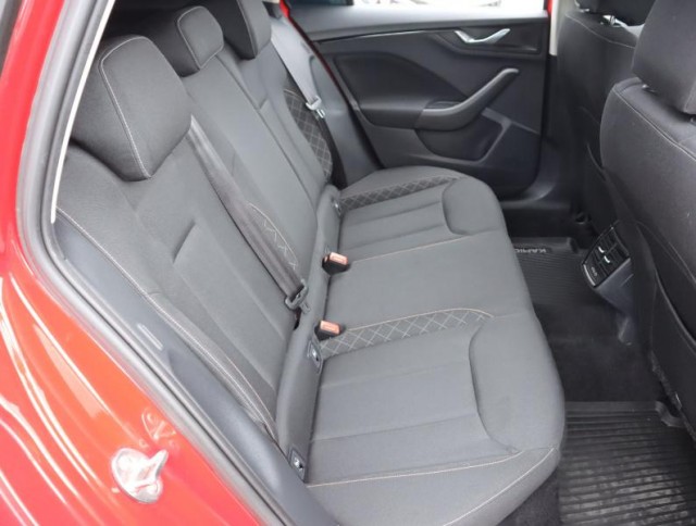 Škoda Kamiq  1.0 TSI Ambition