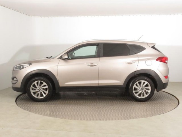 Hyundai Tucson  1.6 GDI 