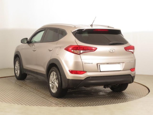 Hyundai Tucson  1.6 GDI 