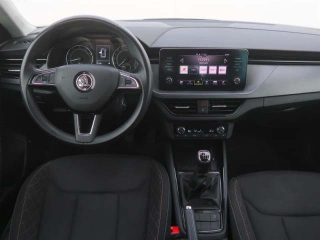 Škoda Kamiq  1.5 TSI 