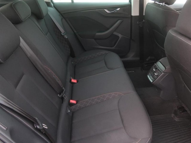 Škoda Kamiq  1.5 TSI 