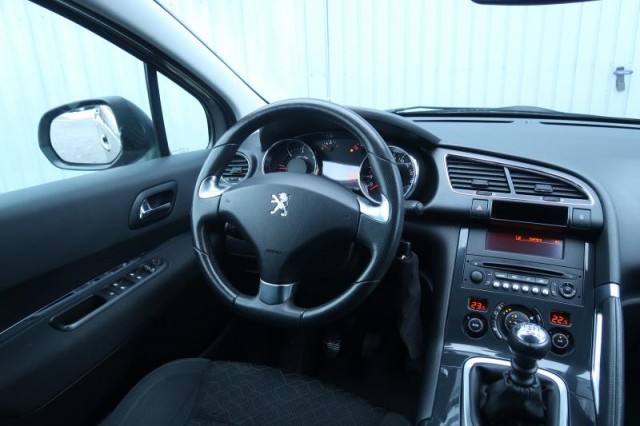 Peugeot 3008  1.6 BlueHDi Acces