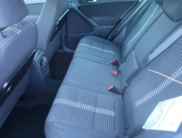 Volkswagen Tiguan  2.0 TDI Sport