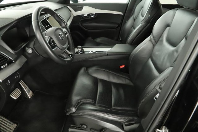 Volvo XC90  B5 AWD R-Design