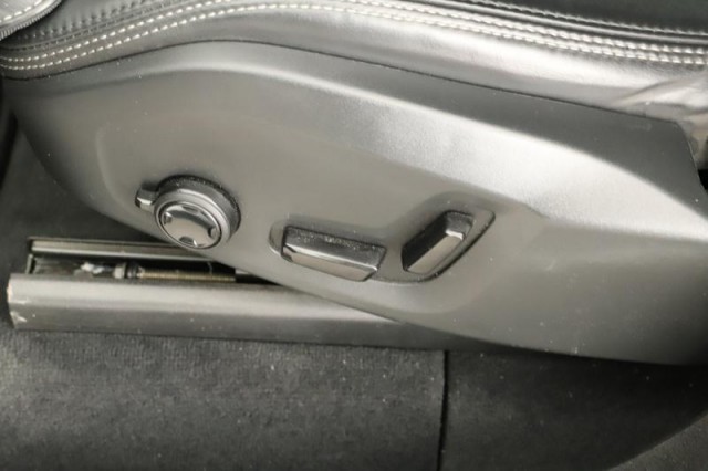 Volvo XC90  B5 AWD R-Design