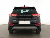Hyundai Tucson  2.0 CRDi 