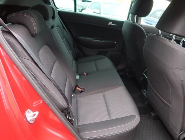 Kia Sportage  1.6 GDI 