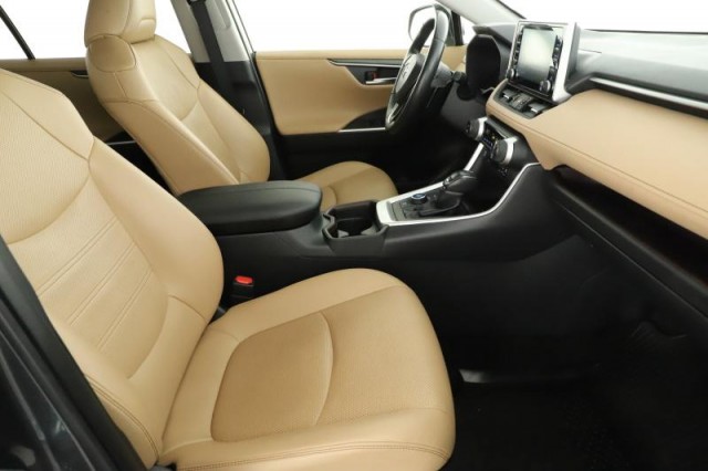 Toyota RAV 4  2.5 Hybrid 