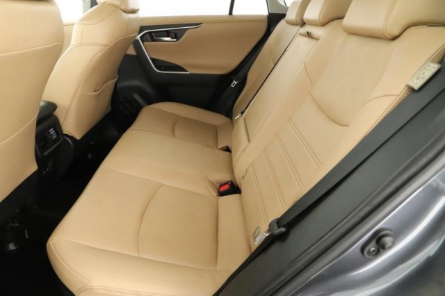 Toyota RAV 4  2.5 Hybrid 