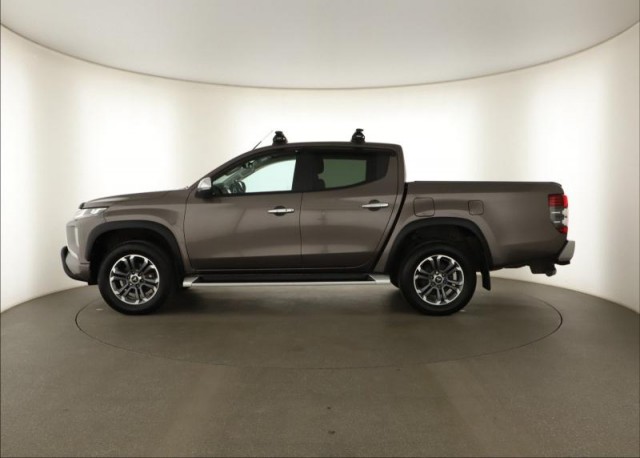 Mitsubishi L200  2.2 DI-D 