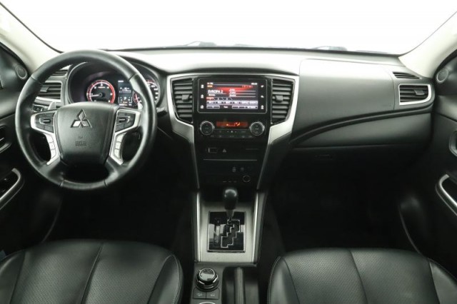 Mitsubishi L200  2.2 DI-D 