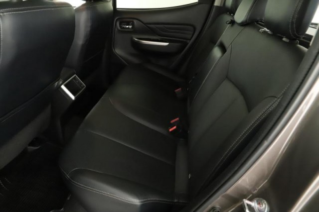 Mitsubishi L200  2.2 DI-D 