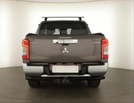 Mitsubishi L200  2.2 DI-D 