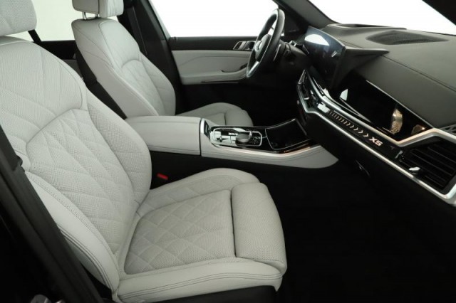 BMW X5  xDrive40i M Paket