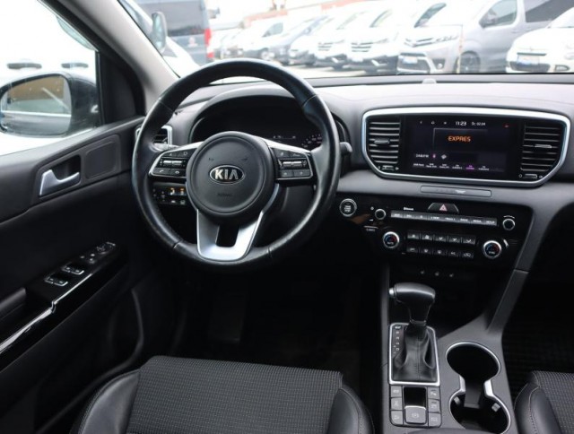 Kia Sportage  1.6 CRDi MHEV Platinum