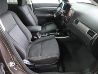 Mitsubishi Outlander  2.0 