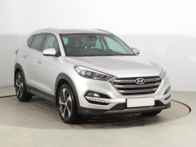 Hyundai Tucson  2.0 CRDi 