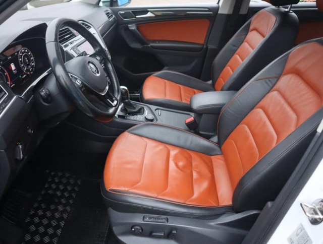 Volkswagen Tiguan  2.0 BiTDI R-Line