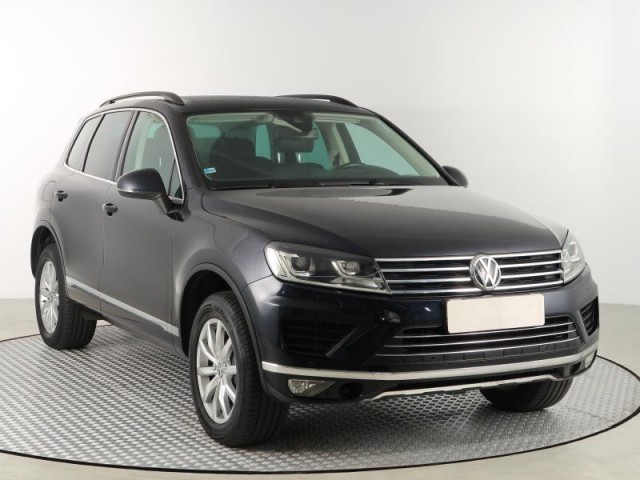 Volkswagen Touareg  3.0 TDI Business