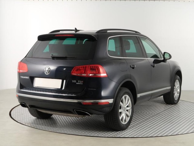 Volkswagen Touareg  3.0 TDI Business