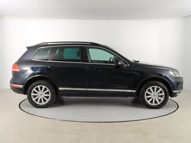 Volkswagen Touareg  3.0 TDI Business