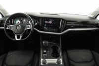 Volkswagen Touareg  3.0 TDI 