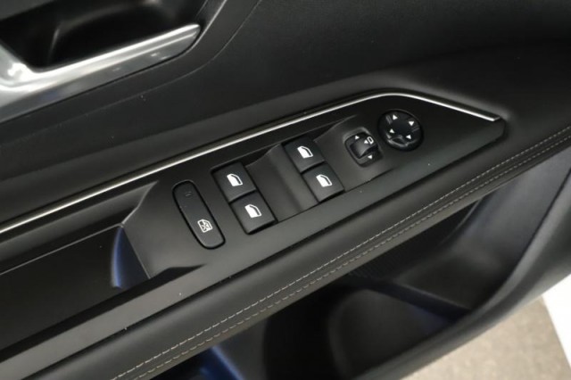 Peugeot 3008  1.2 PureTech Allure