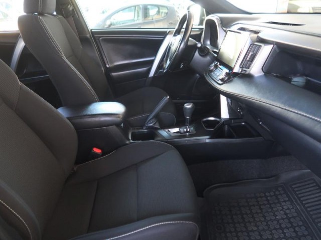 Toyota RAV 4  2.5 Hybrid 