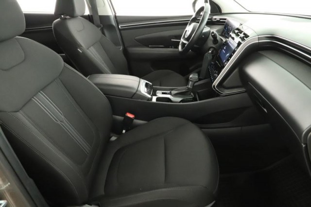 Hyundai Tucson  1.6 T-GDI 48V MHEV 