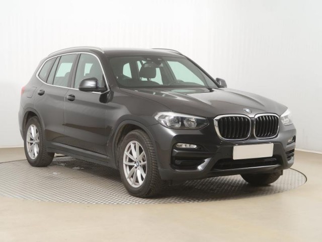 BMW X3  sDrive18d 