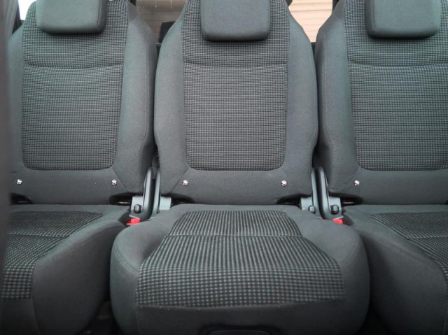 Peugeot 5008  2.0 BlueHDi 