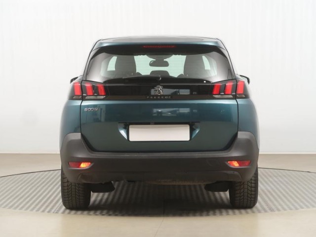 Peugeot 5008  1.5 BlueHDi 