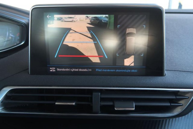 Peugeot 5008  1.5 BlueHDi 