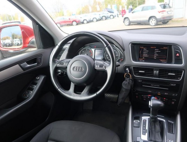 Audi Q5  2.0 TDI 