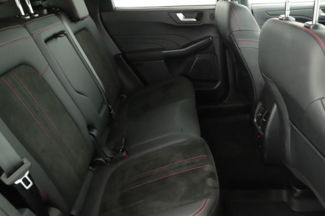 Ford Kuga  1.5 EcoBoost ST-Line