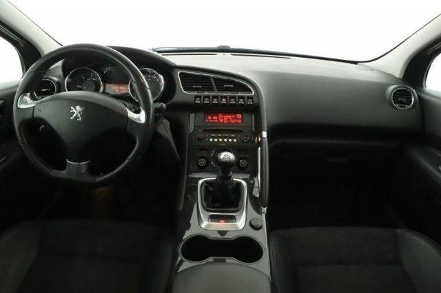 Peugeot 3008  1.6 HDi 