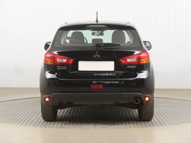 Mitsubishi ASX  1.6 MIVEC 