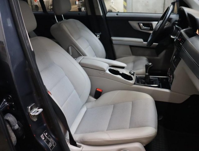 Mercedes-Benz GLK  200 CDI 