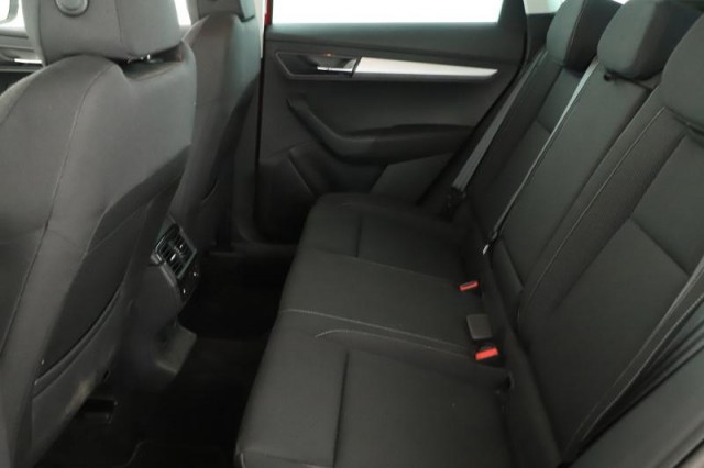 Škoda Karoq  1.5 TSI Drive