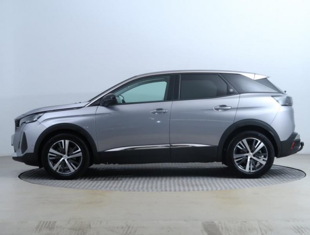 Peugeot 3008  1.2 PureTech Allure