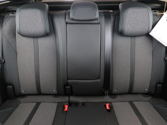 Peugeot 3008  1.2 PureTech Allure