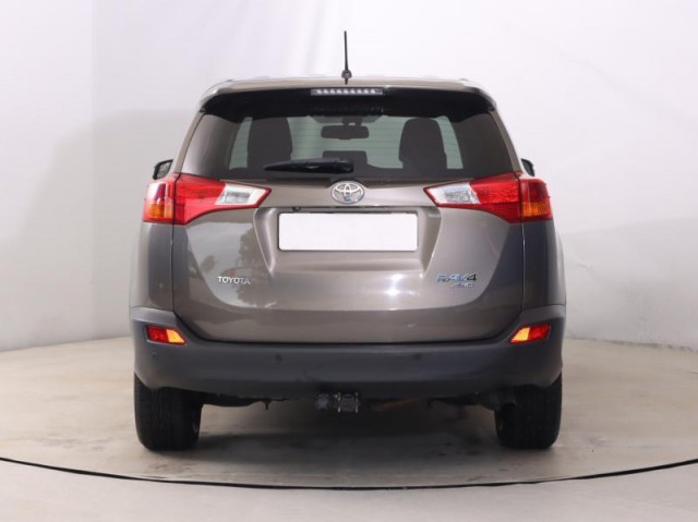 Toyota RAV 4  2.0 VVT-i 