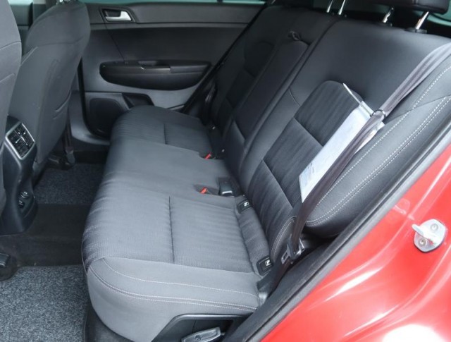 Kia Sportage  1.6 GDI 