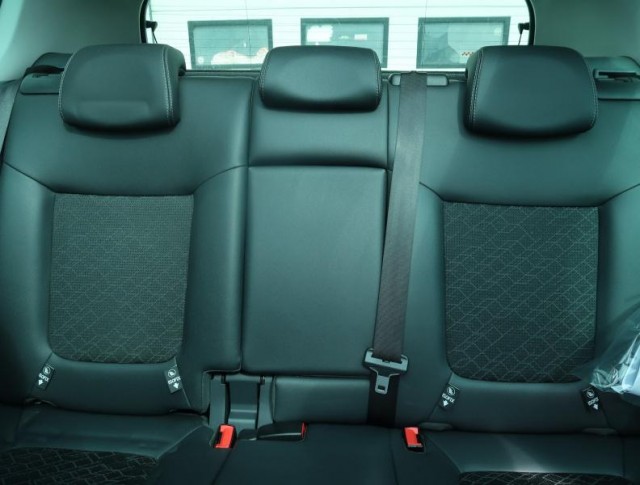 Peugeot 3008  1.6 HDi 