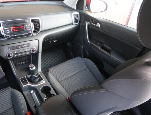 Kia Sportage  1.6 GDI Silver