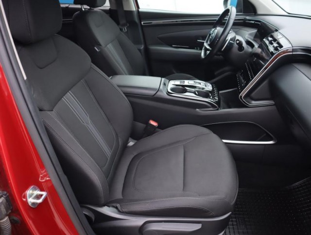 Hyundai Tucson  1.6 CRDi 48V MHEV 