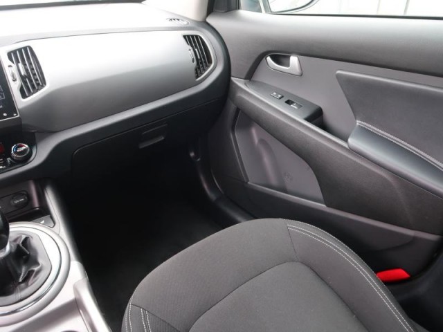 Kia Sportage  2.0 CRDi Comfort