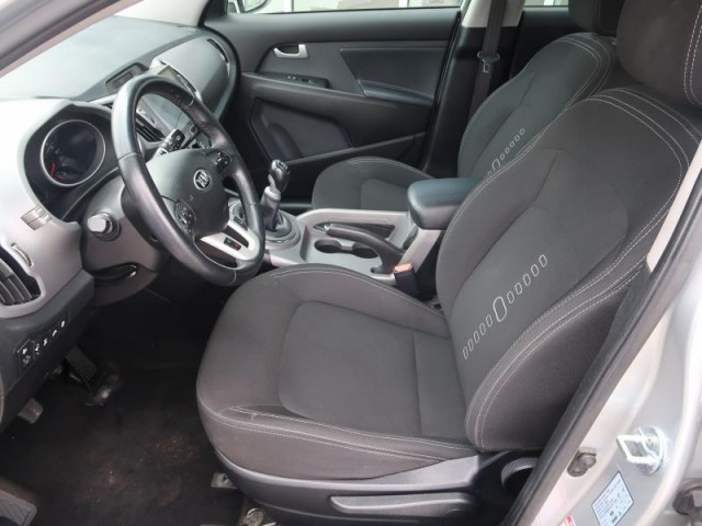 Kia Sportage  2.0 CRDi Comfort