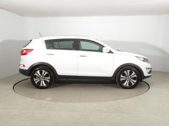 Kia Sportage  2.0 CRDi 