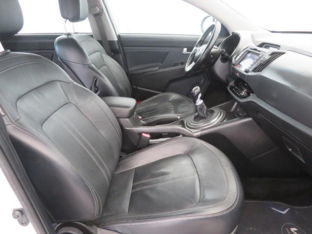Kia Sportage  2.0 CRDi 